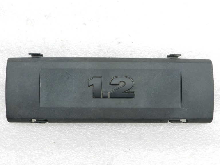 VW Polo Original 6R 1.2 CGPB benzīna motora vāks Apdares panelis