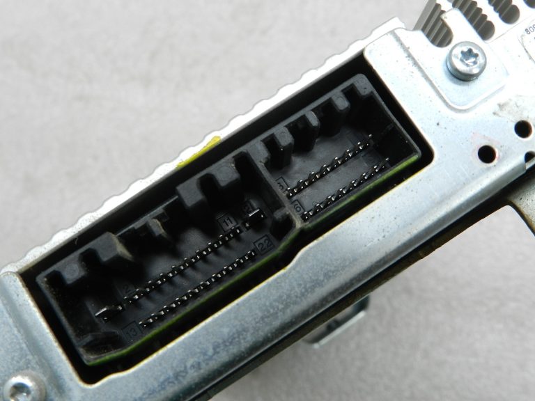 Chrysler Grand Voyager Oriģinālais vadības bloks Audio pastiprinātājs Skaņas pastiprinātājs