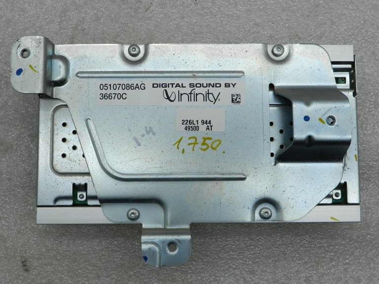 Chrysler Grand Voyager Oriģinālais vadības bloks Audio pastiprinātājs Skaņas pastiprinātājs