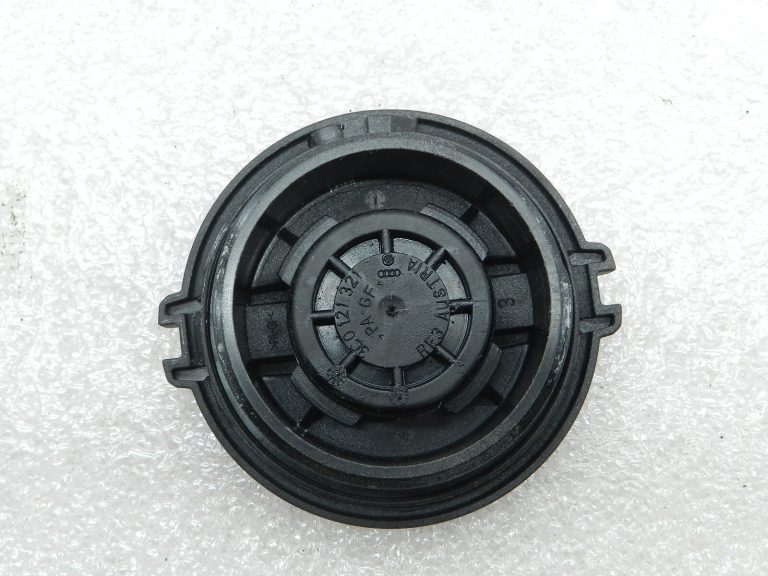 Skoda Audi Audi VW Oriģinālais vāciņš izplešanās tvertnei 2Q0121321A