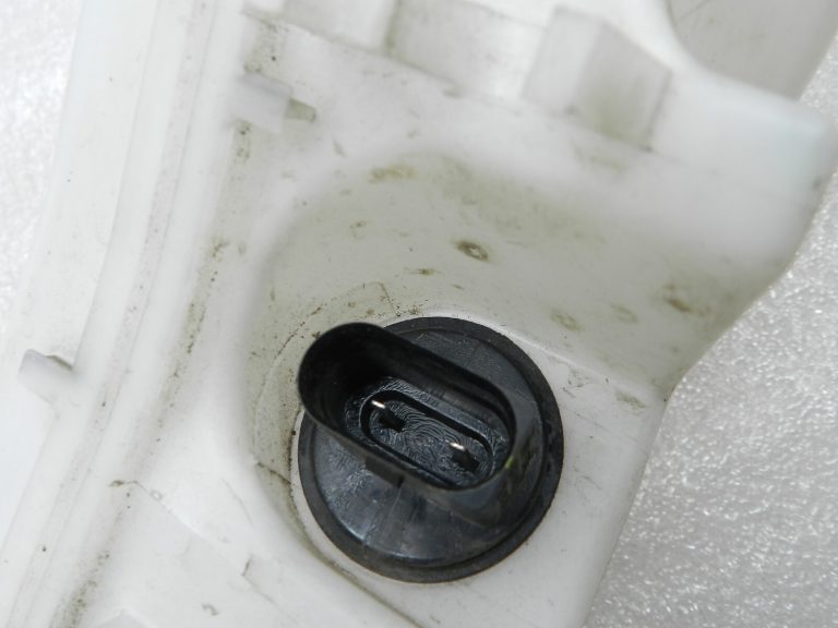 Audi oriģināls mazgāšanas šķidruma rezervuārs 4G8955453F