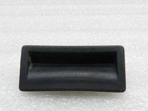 VW Audi Audi Seat Skoda Oriģinālais aizmugurējo durvju atvērējs Pushbutton Pushbutton