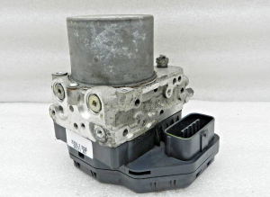 Mazda 6 original ABS brake pump