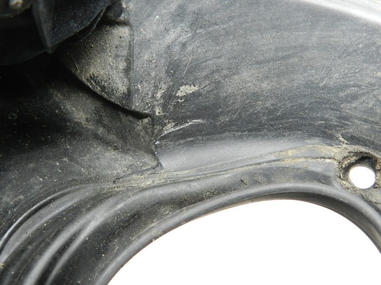 Volvo V40 oriģinālais degvielas uzpildes vāka vāks RAW COPPER DEFECTIVE!