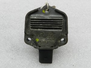 Audi Volkswagen Volkswagen Oriģinālais sensors Eļļas līmeņa sensors 1j0907660B