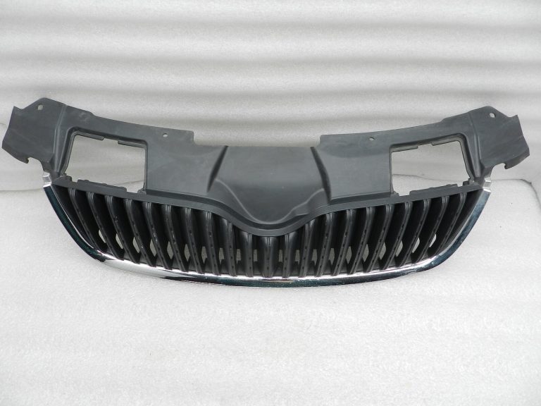 Skoda Fabia oriģināls priekšējais režģis Radiatora režģis
