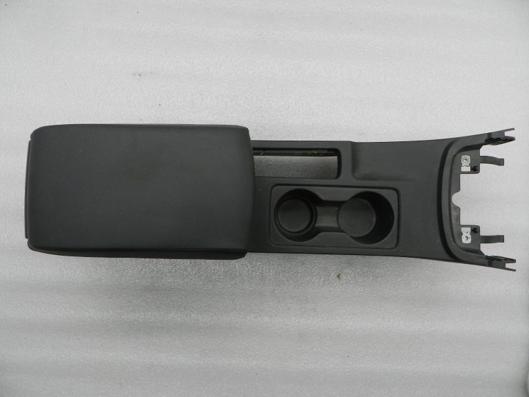 Seat Leon oriģinālais roku balsts