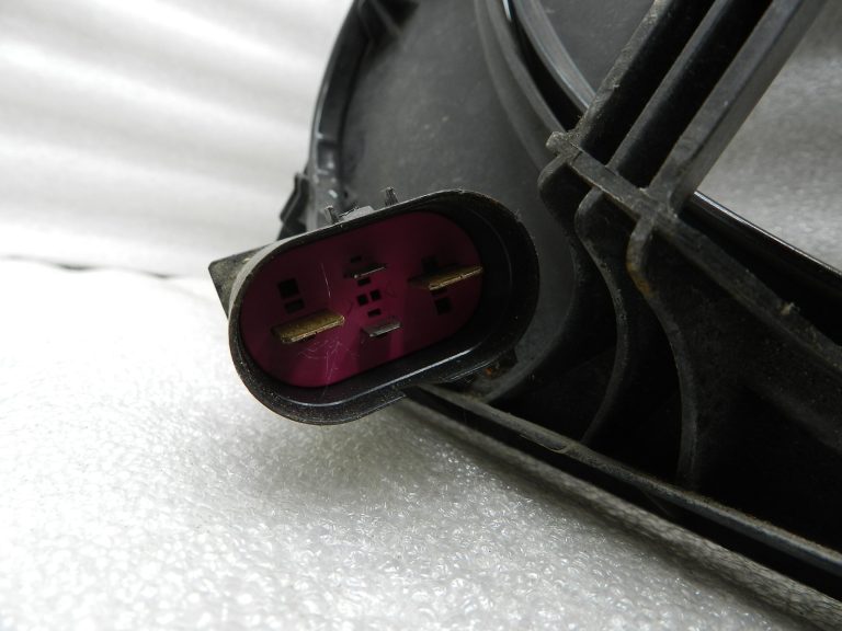 Seat VW Audi oriģinālais radiatora ventilatora motors