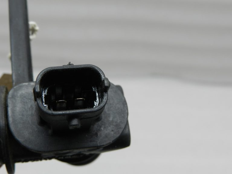 Opel Zafira C oriģinālā vārsta motora ventilācija