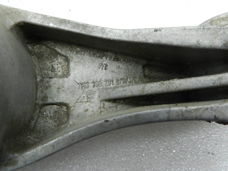 Ford Galaxy oriģināls transmisijas stiprinājuma griezes momenta sviras stiprinājums