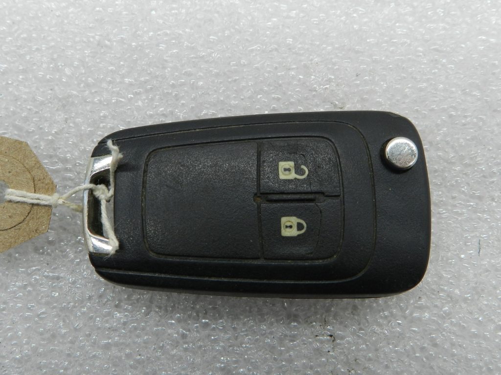 Opel Zafira C оригинальный складной ключ радио ключ ключ зажигания ключ