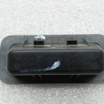 Mazda 6 oriģinālais aizmugurējo durvju apdares rokturis