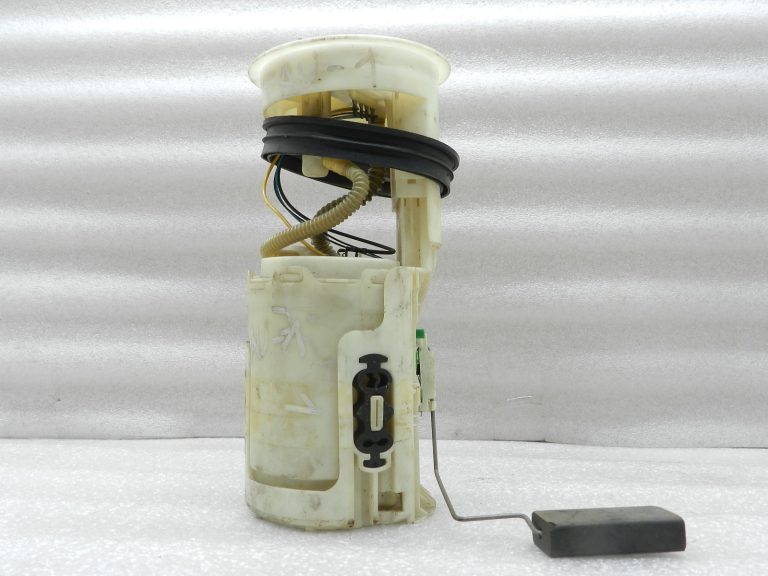 Audi A6 oriģinālais degvielas padeves bloks
