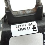 Volvo XC90 II Kapota pārsega slēdzenes augšējā daļa kreisajā pusē 31352886 Kapuces drošības aizdare kreisajā pusē