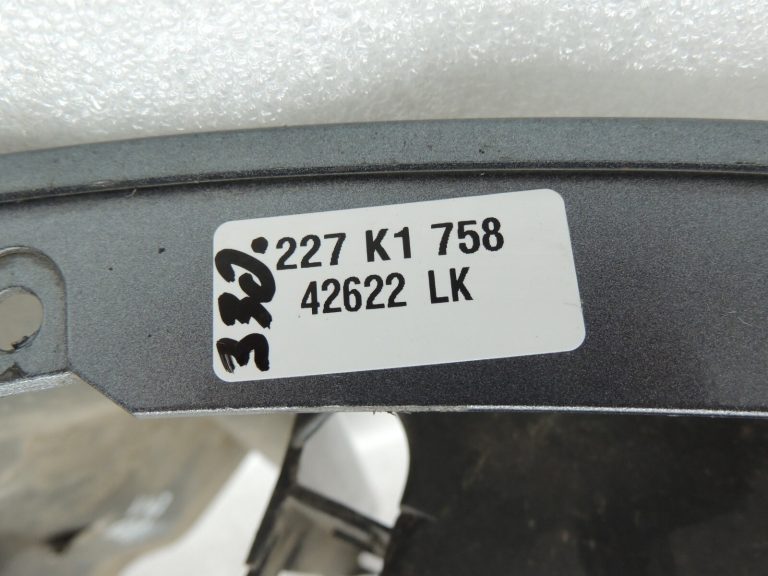 VOLVO XC90 II Sānu sliekšņa panelis aizmugurējais kreisais 31395885 714 Osma pelēks