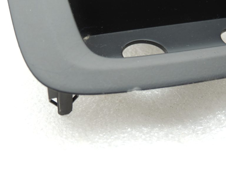 Volvo XC90 II Centrālās konsoles aizmugurējais vāks 31377881