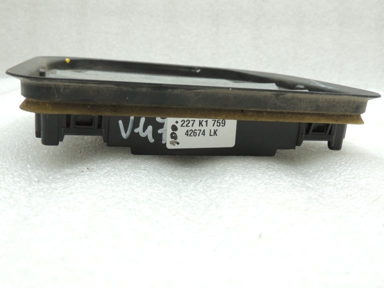 Volvo XC90 II Virsbūves ventilācijas režģis aizmugurējais 31369380