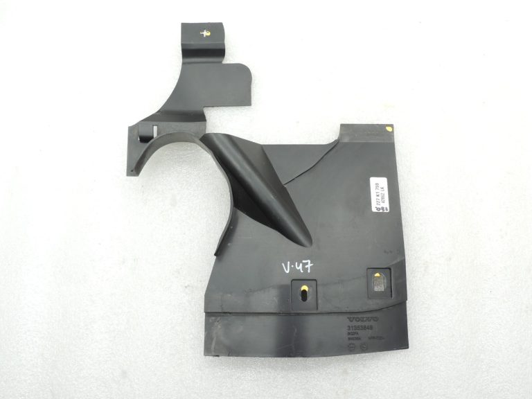 Volvo XC90 II priekšējais kreisās riteņa arkas dubļusargs 31353848 32130661