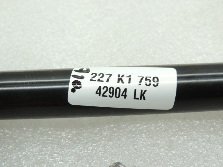 Toyota Avensis T27 aizmugurējais ISOFIX bērnu sēdeklītis 7370505030 73705-05030