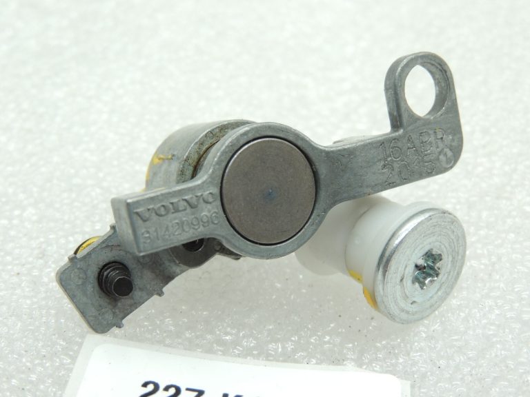 Volvo XC90 II centrālā roku balsta eņģu remonta komplekts 31420993 31420996