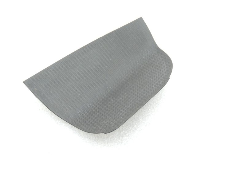Volvo XC90 II Labās puses durvju paneļa gumijas ieliktnis 31366351 39831982