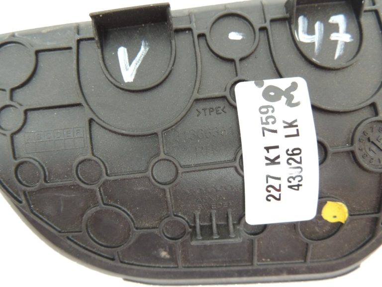 Volvo XC90 II Labās puses durvju paneļa gumijas ieliktnis 31366351 39831982
