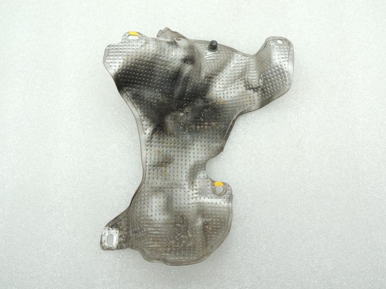 Volvo XC90 II 2.0D D5 D4204T11 165KW Turbokompresora siltuma vairogs 31493449 31411165