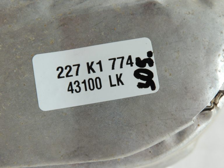 Volvo XC90 II 2.0D D5 D4204T11 165KW Izplūdes kolektora siltumekrāns 31293885