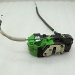 Hyundai i40 priekšējo labās puses durvju slēdzene 813203Z020 81320-3Z020