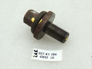 Mazda CX-5 2.2 SKYACTIV-D crankshaft pulley bolt SH01-11-406