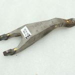 Mazda CX-5 2.2D manuālā pārnesumkārbas sajūga atbrīvošanas dakša SH01-16-520