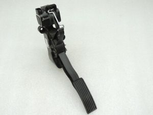 Mercedes A B-klases W169 W245 akseleratora pedāļa akseleratora sensors A1693000304