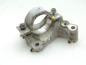 Mazda CX-5 2.2 SKYACTIV-D labās piedziņas vārpstas gultņa korpuss G2A5-25-740B