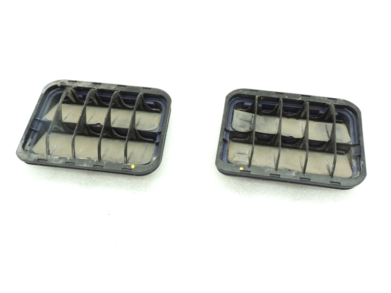 Peugeot 508 I 8D Sedans Virsbūves ventilācijas režģis aizmugurējais kreisais 858085