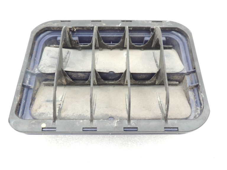 Peugeot 508 I 8D Sedans Virsbūves ventilācijas režģis aizmugurējais kreisais 858085