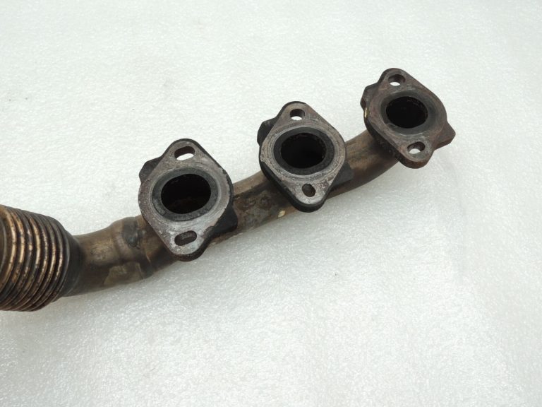 Nissan Navara II D40 3.0DCi V6 V9X Izplūdes kolektors labais 1400400Q0L 14004-00Q0L 14004-00Q0L
