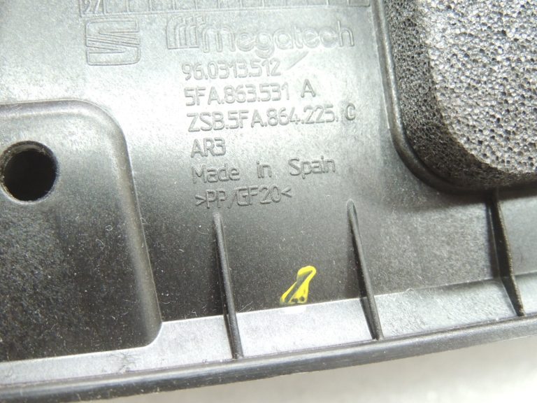 Seat Cupra Leon KL8 Formentor centrālās konsoles kronšteins 5FA864225C