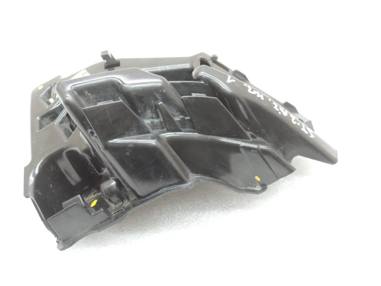 Seat Cupra Leon KL8 Sportstourer bampera kronšteins aizmugurējais kreisais 5FE807377A