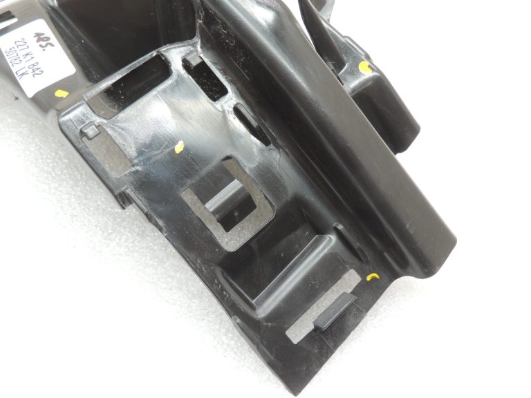 Seat Cupra Leon KL8 Sportstourer aizmugurējā bampera kronšteins 5FE807378A