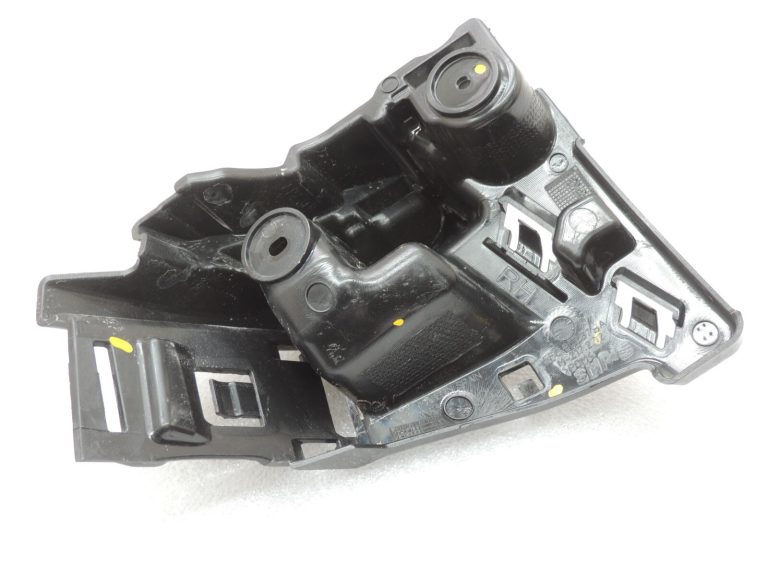 Seat Cupra Leon KL8 Sportstourer aizmugurējā bampera kronšteins 5FE807378A