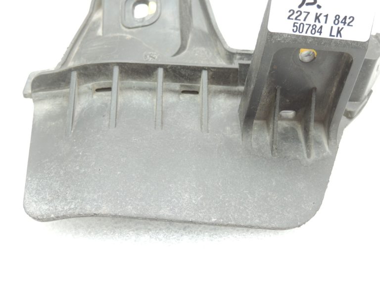 Seat Cupra Leon KL8 Sportstourer Aizmugurējā kreisās puses slieksnis 5FA853833A