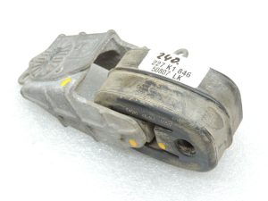 Oriģināls Cupra Leon KL8 1.5TSIC Izplūdes gāzu kronšteins aizmugurējā izplūdes ligzdā 5Q0253144M