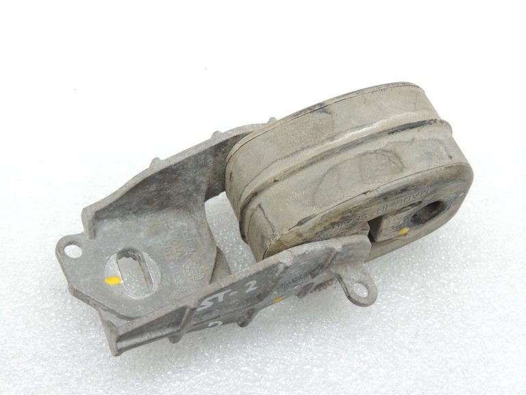 Oriģināls Cupra Leon KL8 1.5TSIC Izplūdes gāzu kronšteins aizmugurējā izplūdes ligzdā 5Q0253144M