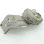 Oriģināls Cupra Leon KL8 1.5TSIC izplūdes kronšteins izplūdes ligzda 5Q0253144P