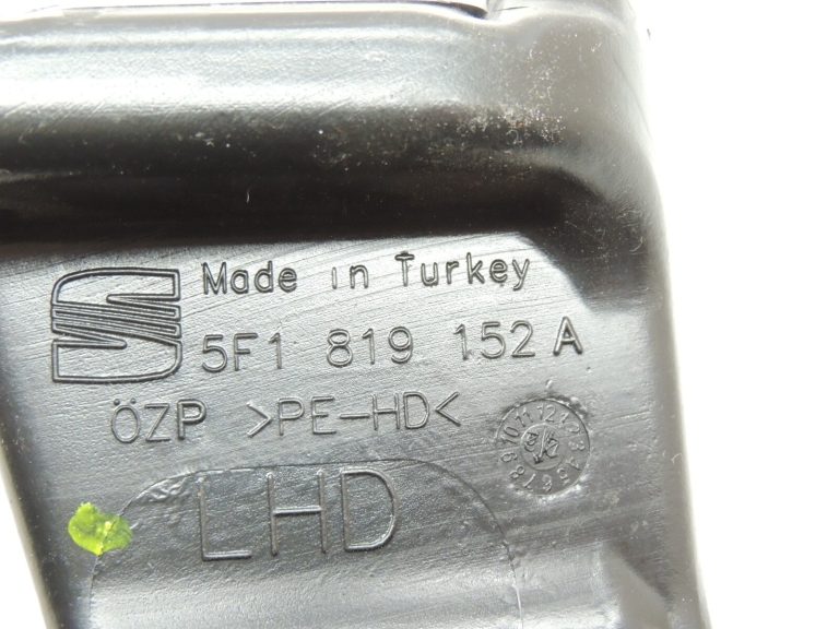 Seat Cupra Leon KL8 kājstarpes apsildes gaisa vads priekšējais labais 5F1819152A