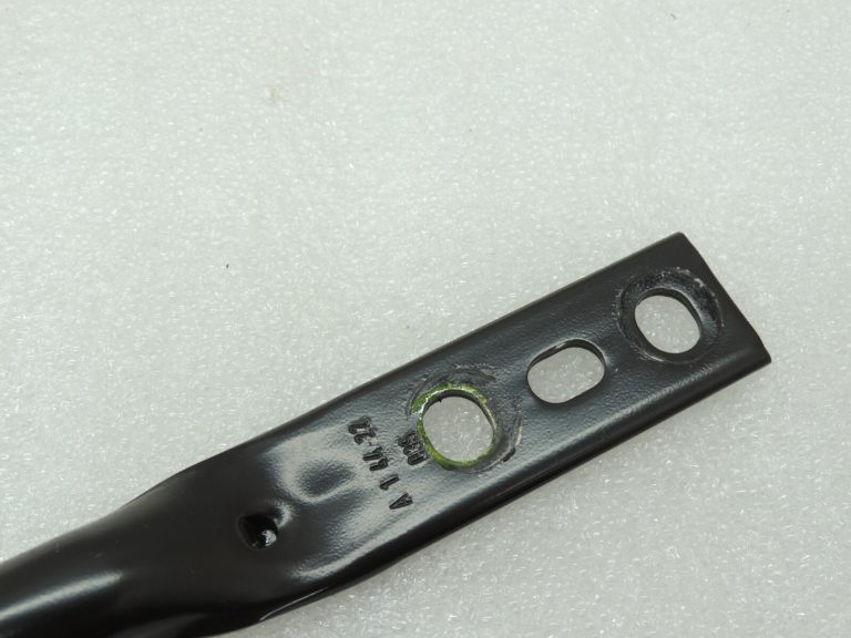 Seat Cupra Leon KL8 apakšējās daļas balsts tuneļa balsts 5Q0802128