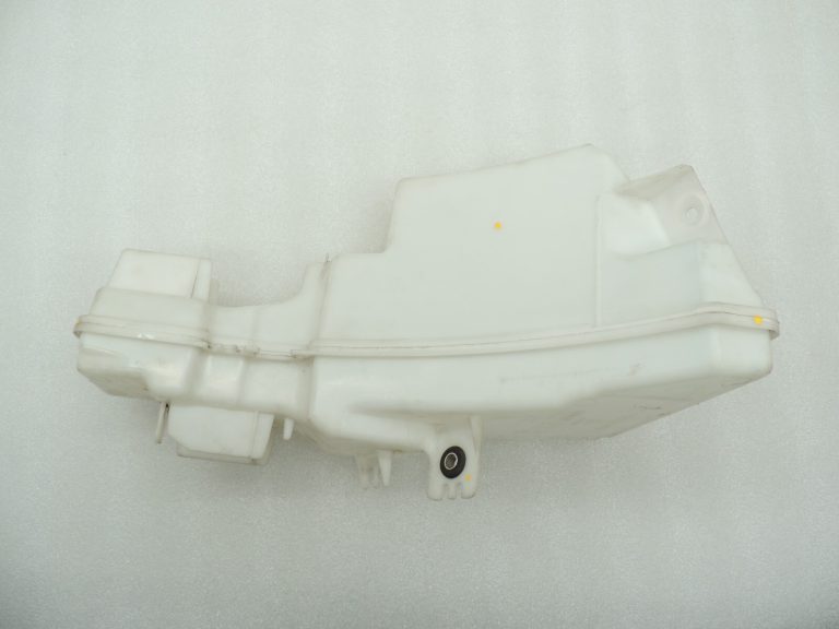 Volvo XC90 II Vējstikla mazgāšanas tvertne 31349388 31349385 Vējstikla mazgāšanas tvertne
