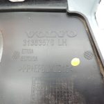 VOLVO XC90 II Siksnas vadotne priekšējā kreisā B-svārstgala apšuvumam 32244261 31651536