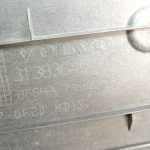 Volvo XC90 II apakšējā vāka kreisā puse 31497613 31497351 31449142 31455003