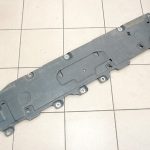 Volvo XC90 II apakšējā vāka kreisā puse 31497613 31497351 31449142 31455003